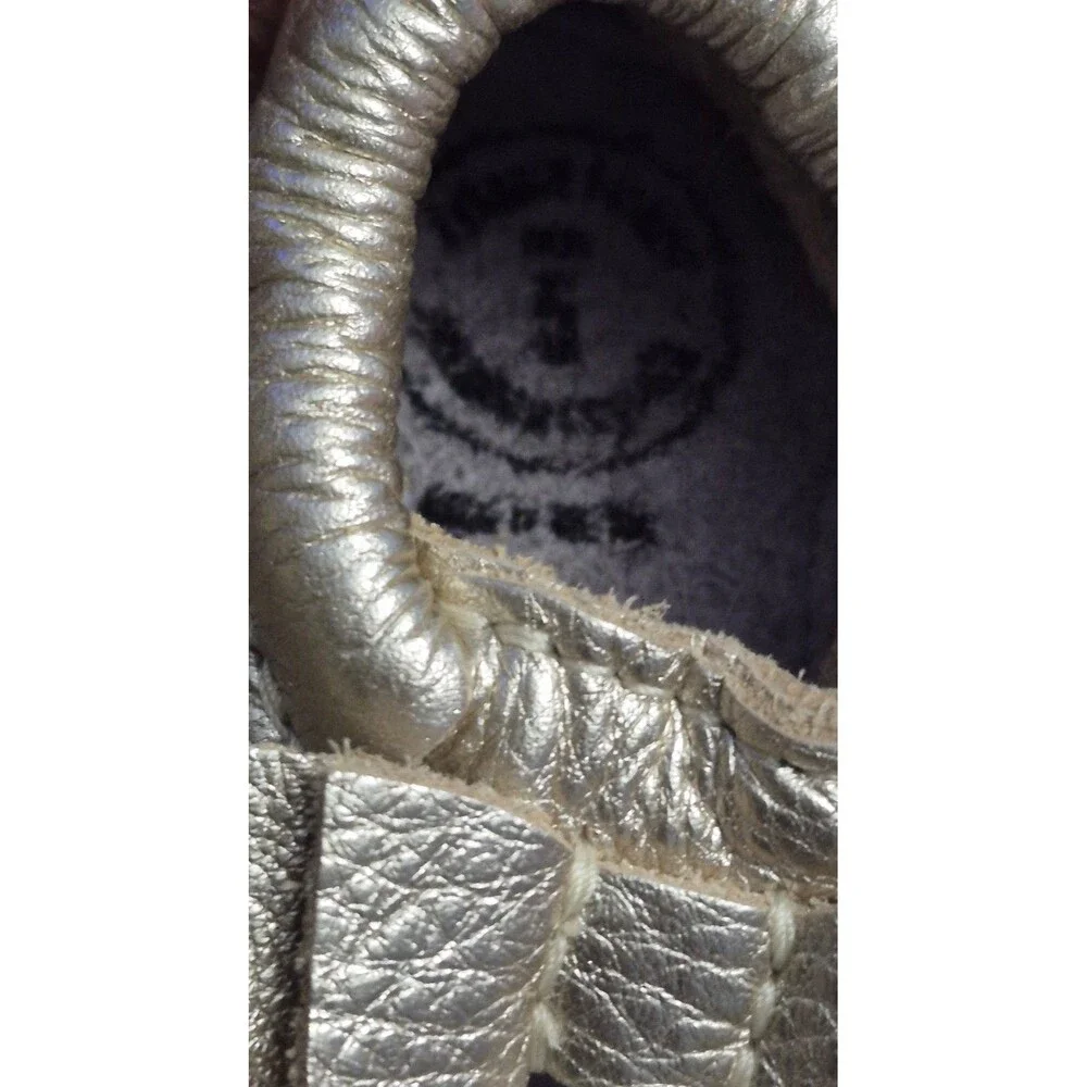 Freshly Picked moccasins hard bottle leather size 5 gold